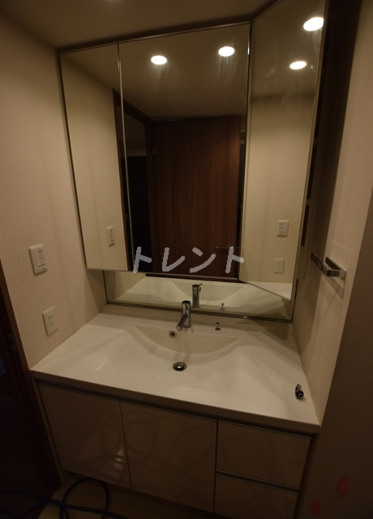 メゾンカルム本郷-501