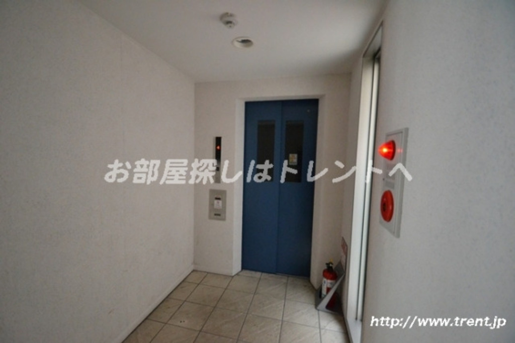 コンフォート東新宿-802