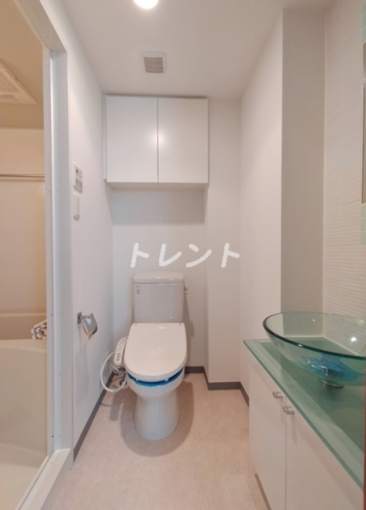 アジールコート中野坂上-304