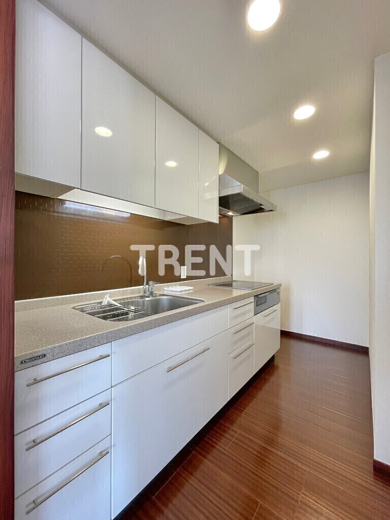 プライムアーバン新宿夏目坂タワーレジデンス-108