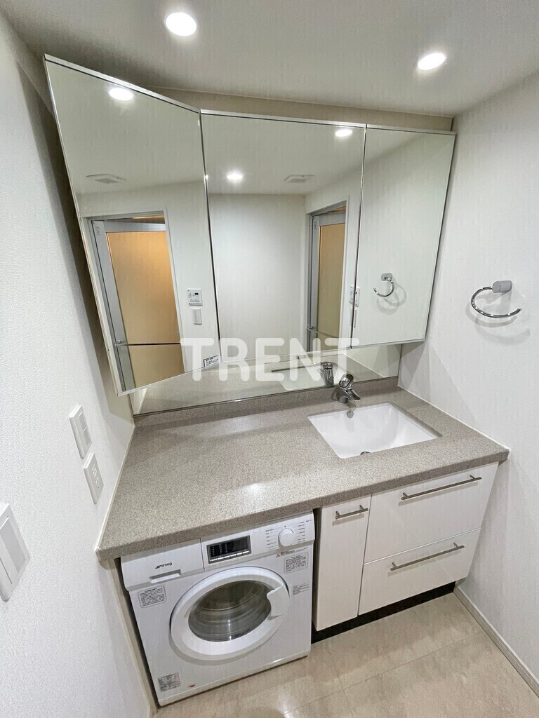 プライムアーバン新宿夏目坂タワーレジデンス-108