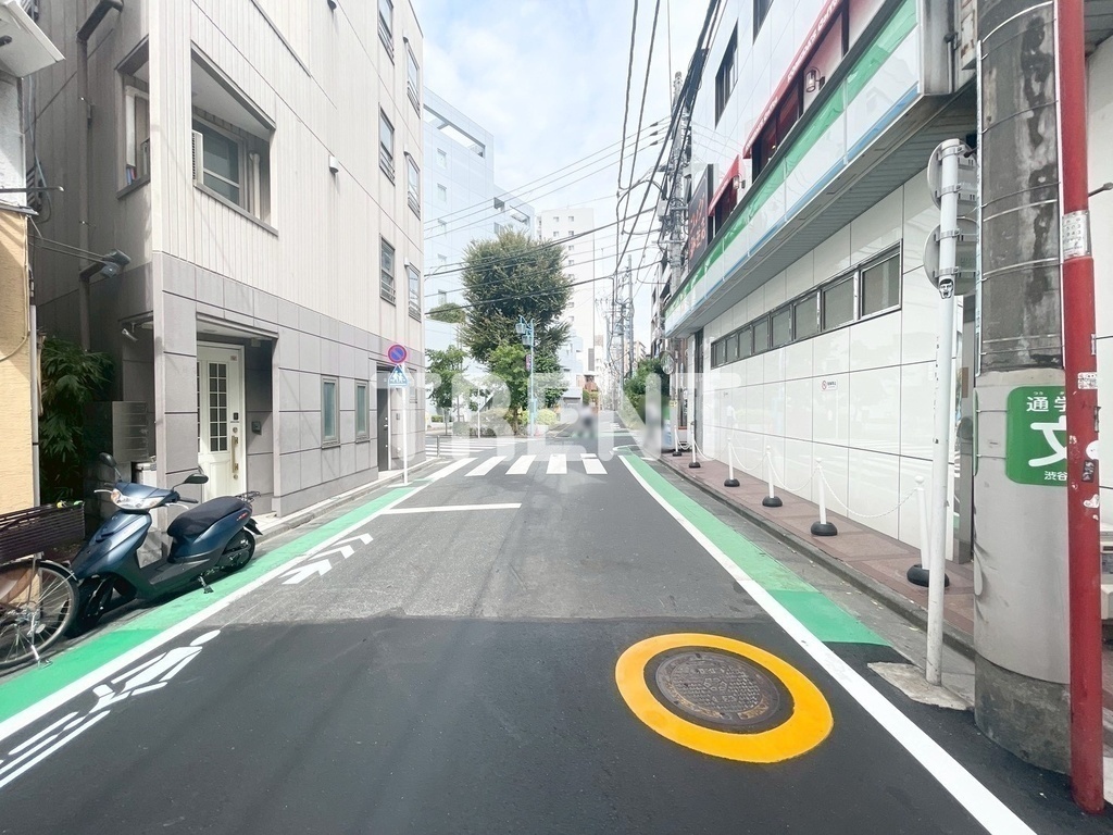 アイフラット渋谷西原-405