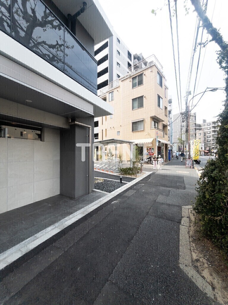 コンフォリアリヴ新中野サウス-203