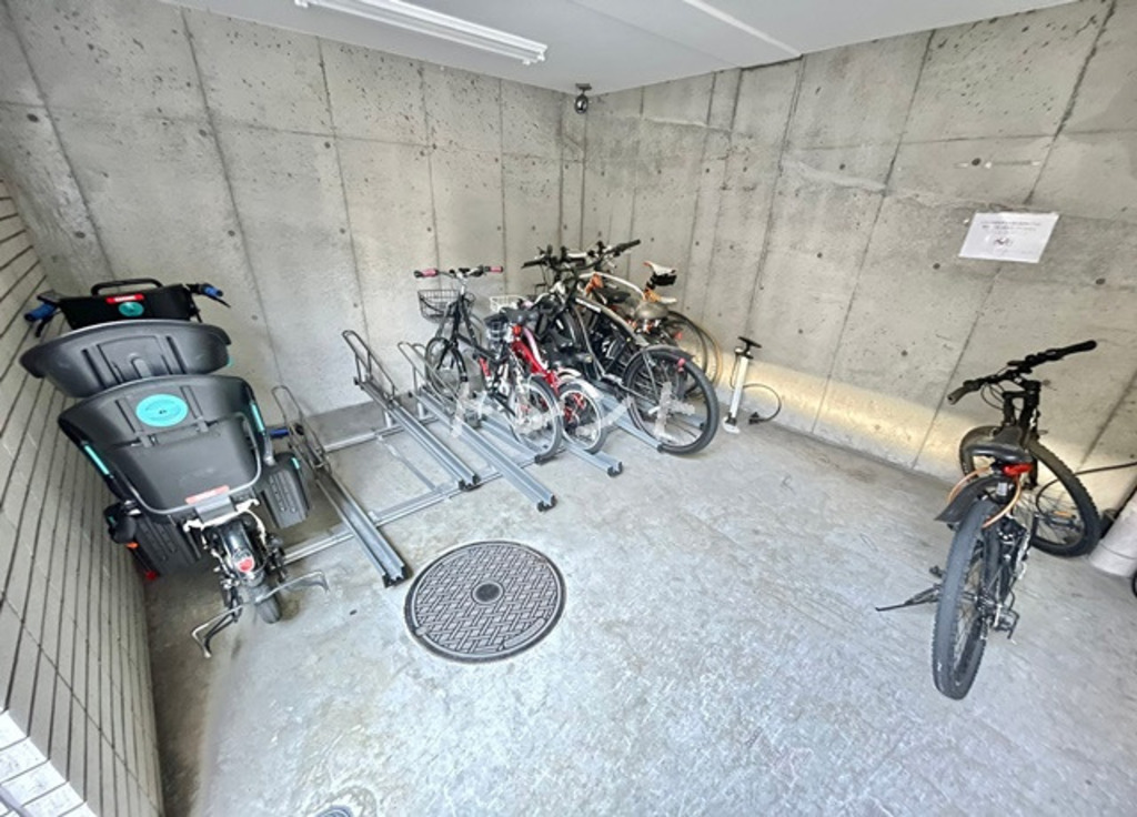 プライムアーバン市谷仲之町-307