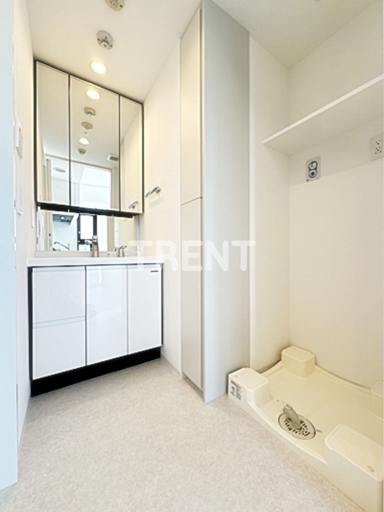 アイフラット若松河田-1004