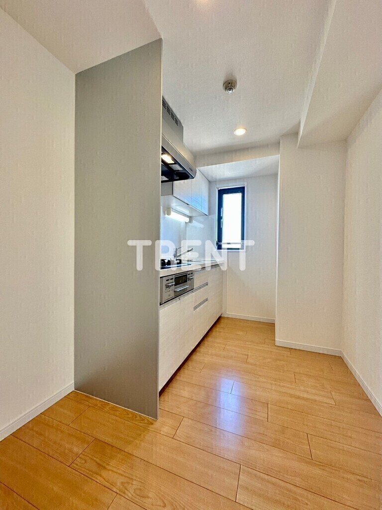 センテニアルタワー-702