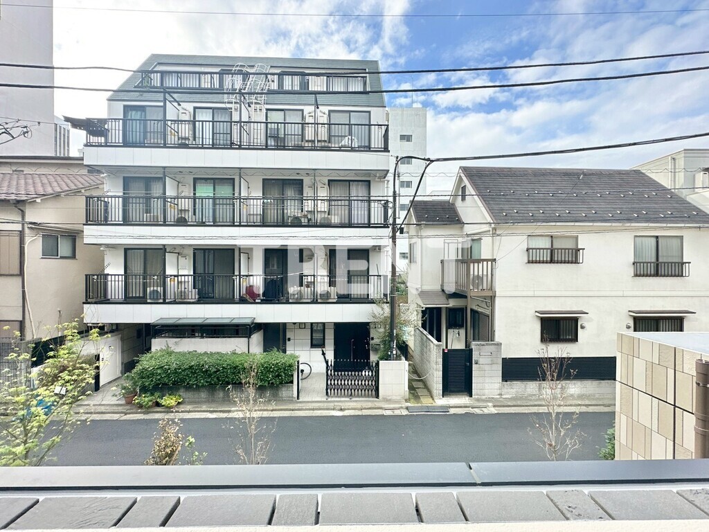 ザグラヴィティ新宿-203