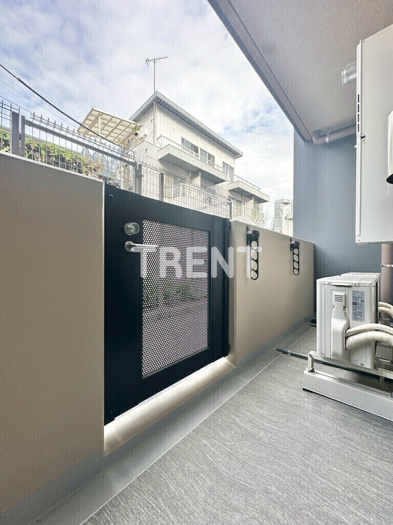 ザグラヴィティ新宿-217