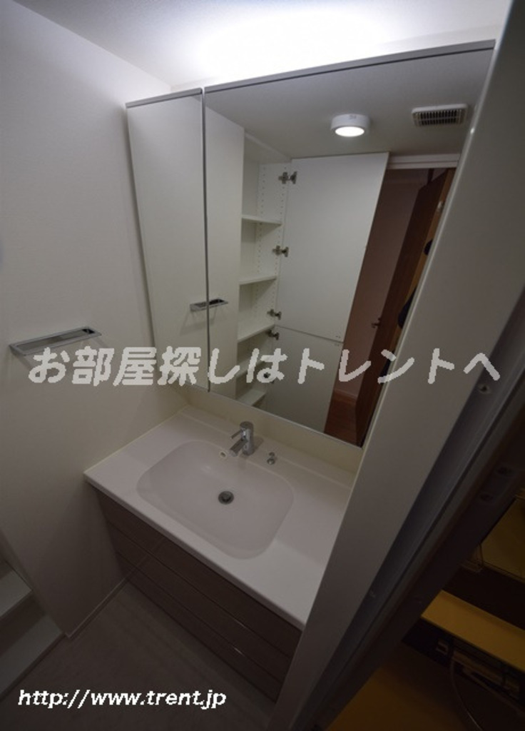 パークアクシス小伝馬町-201