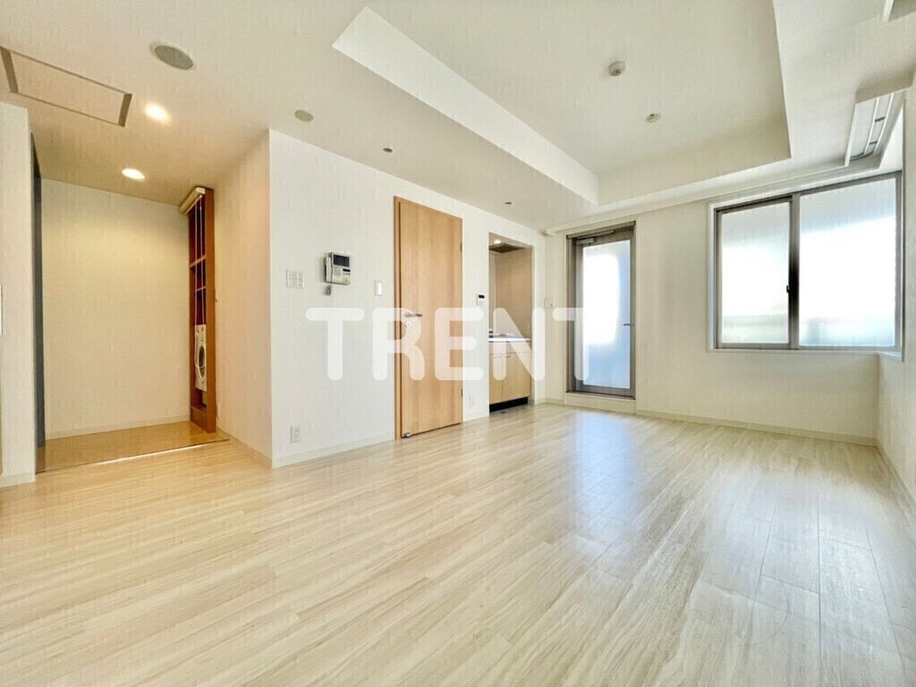 ルネ新宿御苑タワー-301