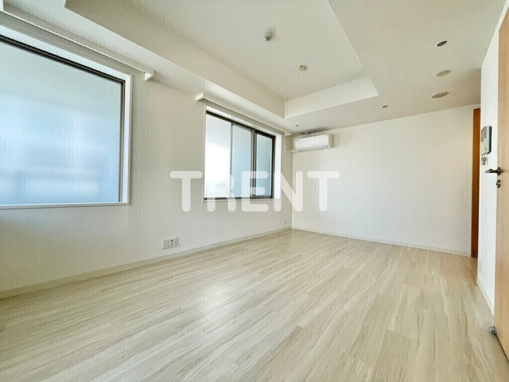 ルネ新宿御苑タワー-301