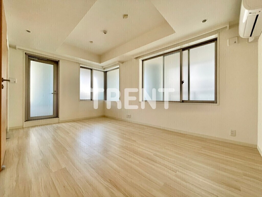 ルネ新宿御苑タワー-301