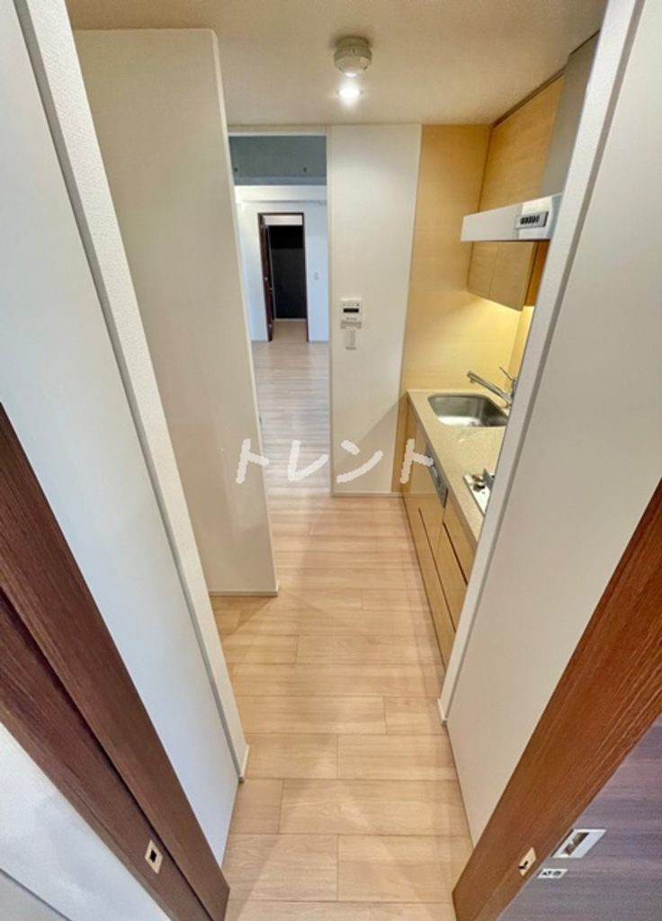 コンフォリア新宿イーストサイドタワーアネックス-A306