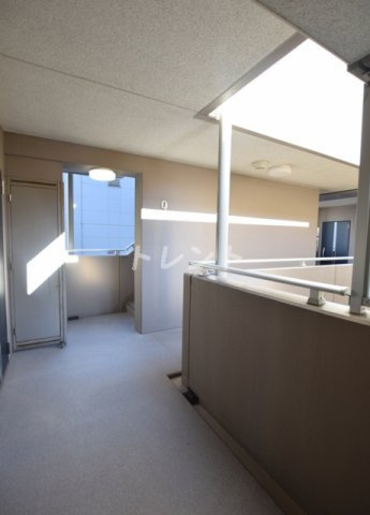 メトロフロント神田-202