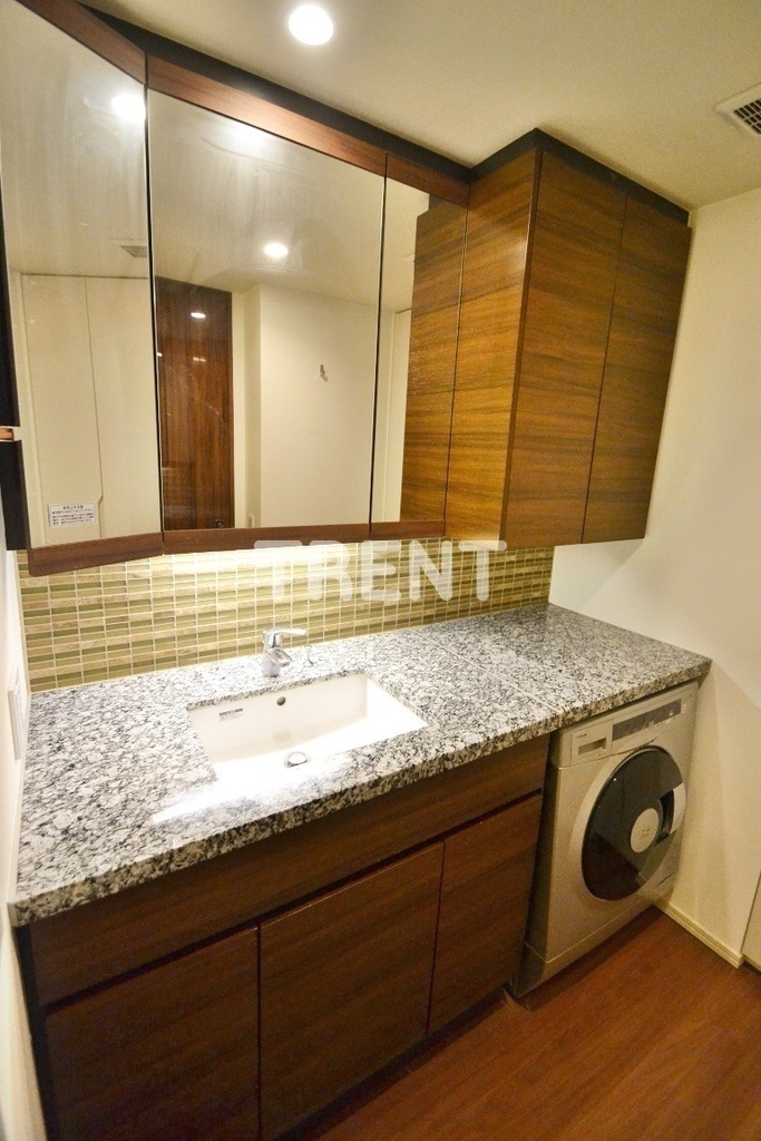 ザパークハウス新宿タワー-14F