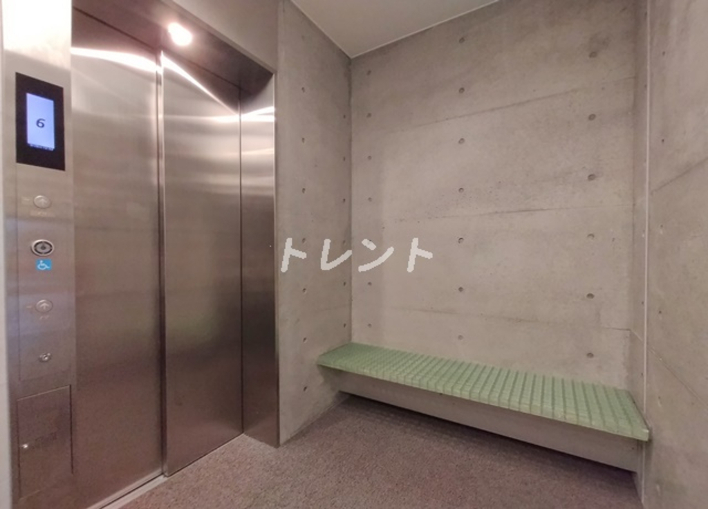 ズーム都庁前【ZOOM都庁前】-503