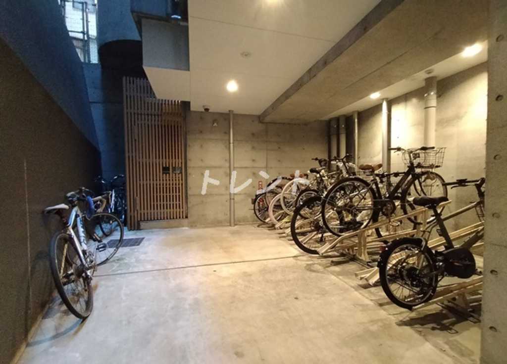 ズーム都庁前【ZOOM都庁前】-503