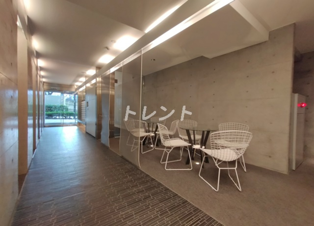 ズーム都庁前【ZOOM都庁前】-503