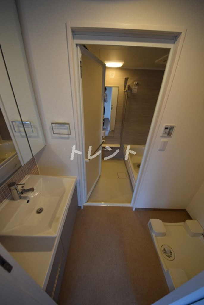 レーヴマニフィック本郷-202