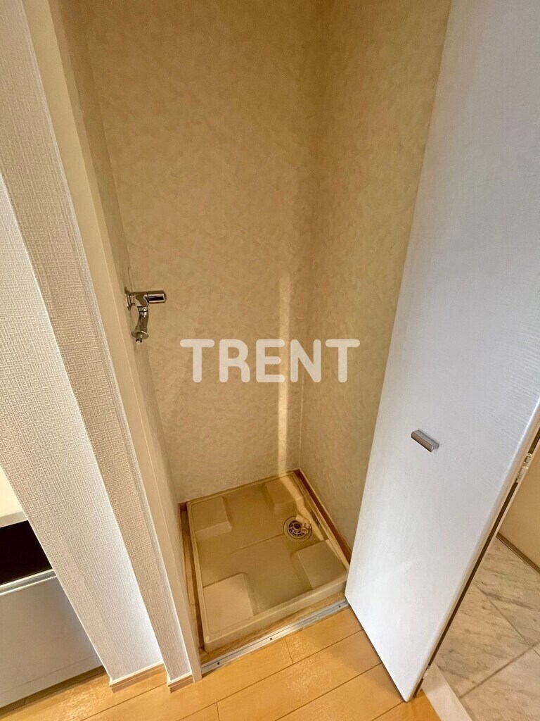 アヴァンツァーレ新宿ピアチェーレ-402