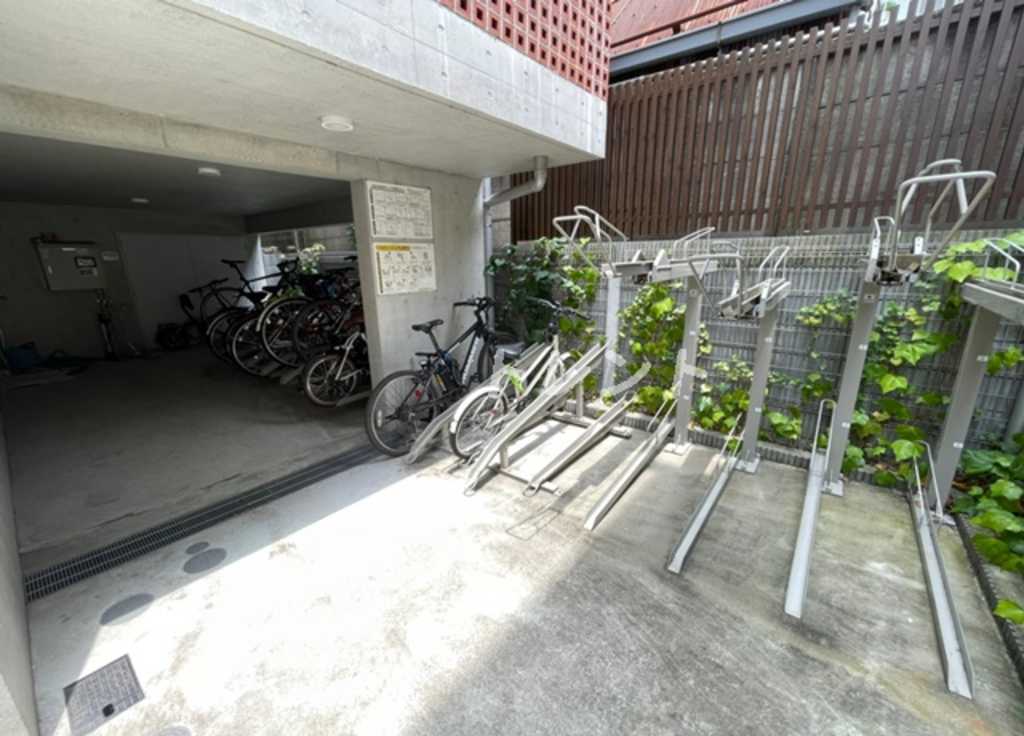 ウェルスクエアイズム初台-408