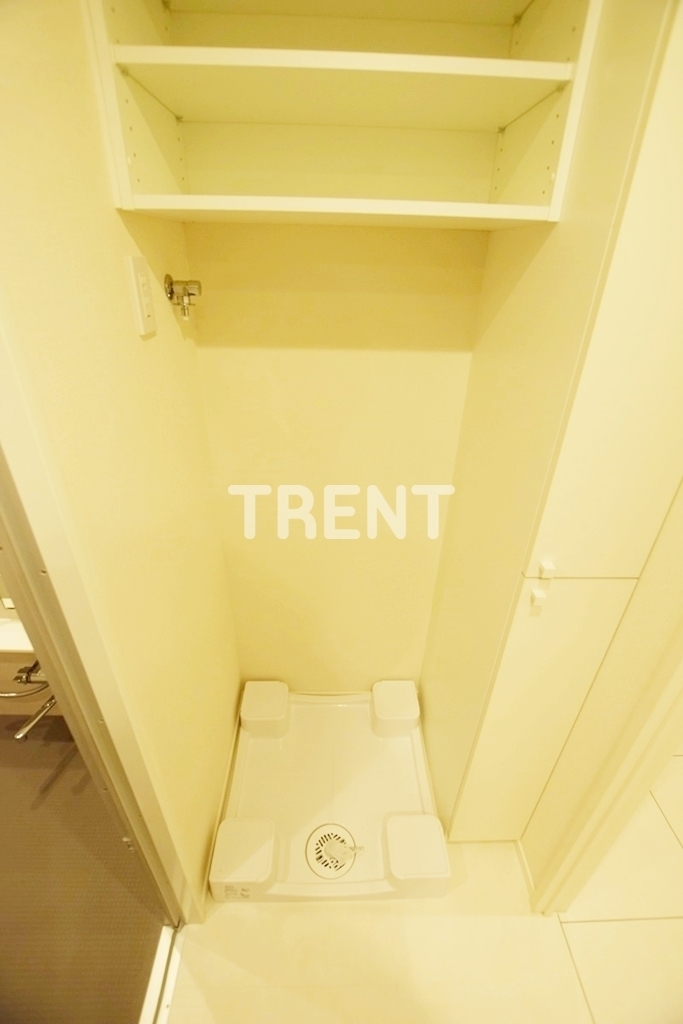 プライムメゾン本郷-404