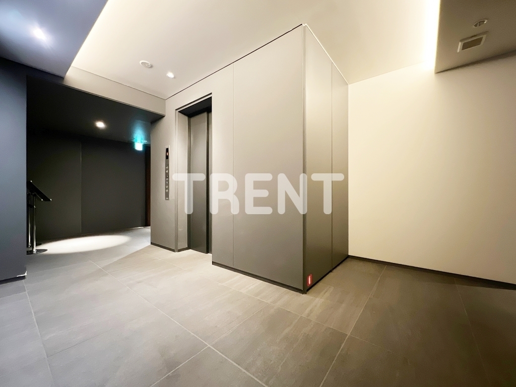 プライムメゾン本郷-404