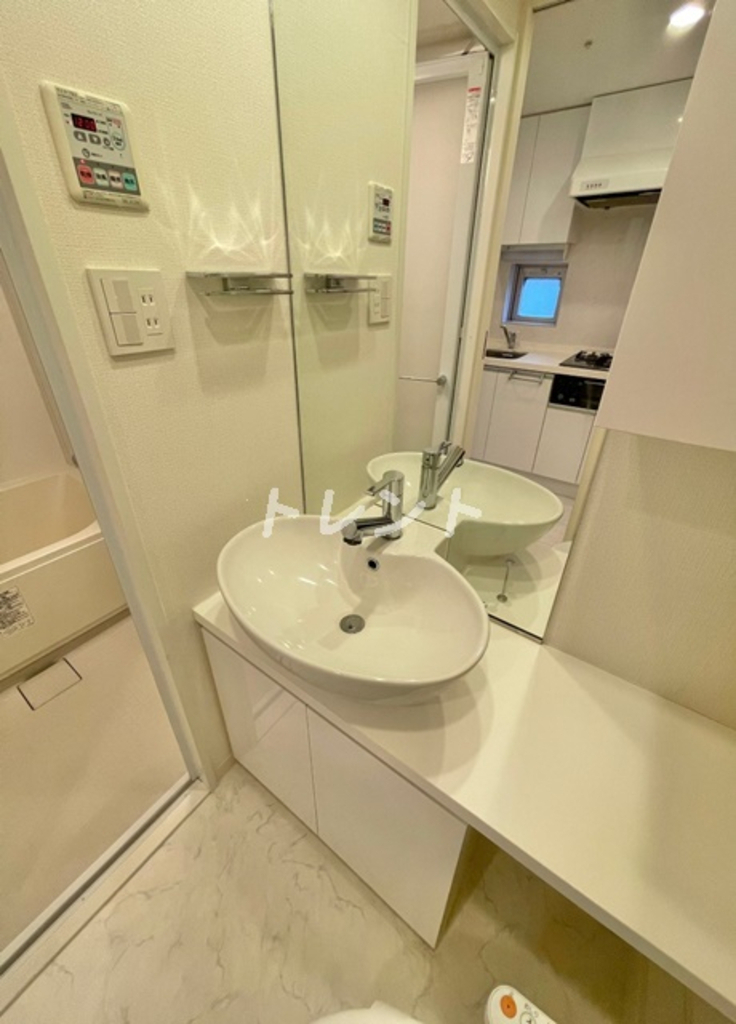 クレイシア新宿パークコンフォート-202