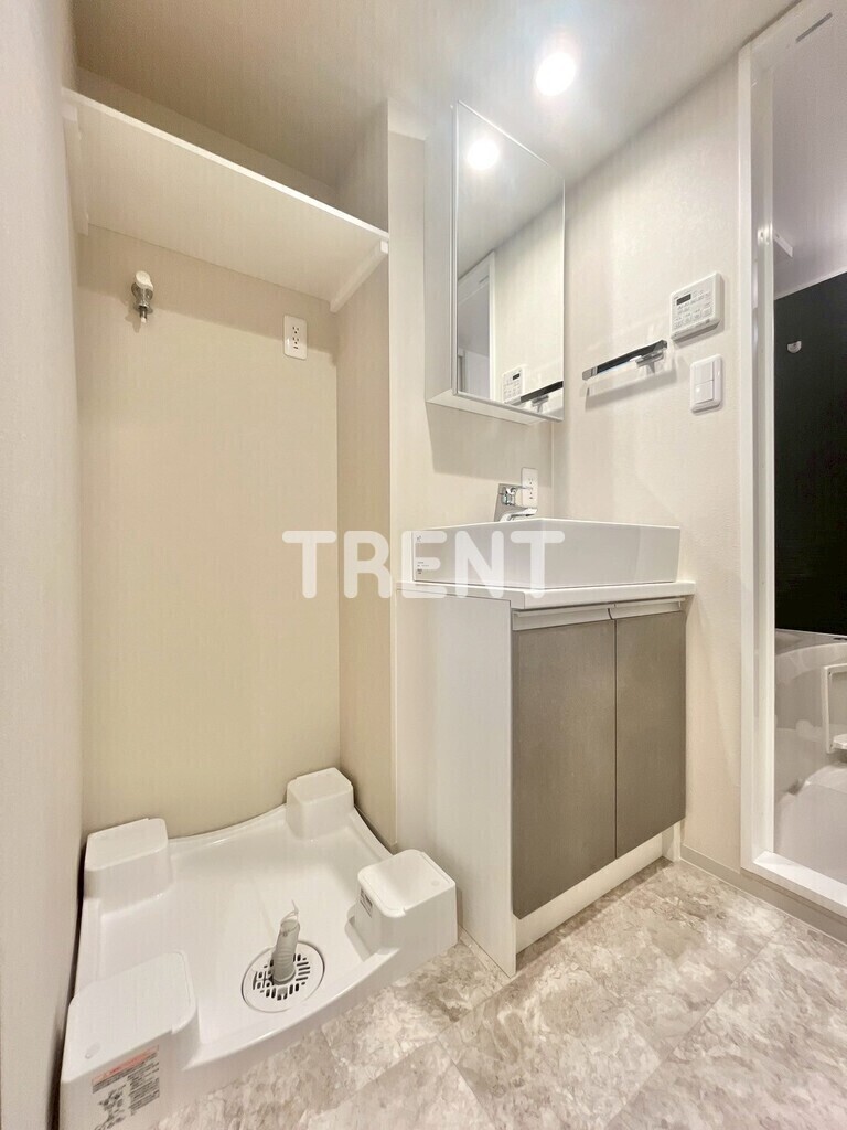 ウェルスクエア西新宿五丁目-103