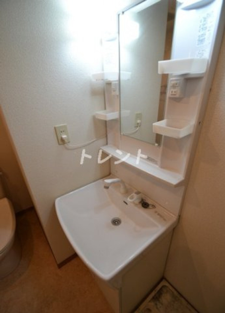 ティアラ恵比寿-303