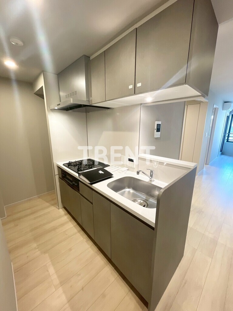 コンフォリアリヴ渋谷本町-301