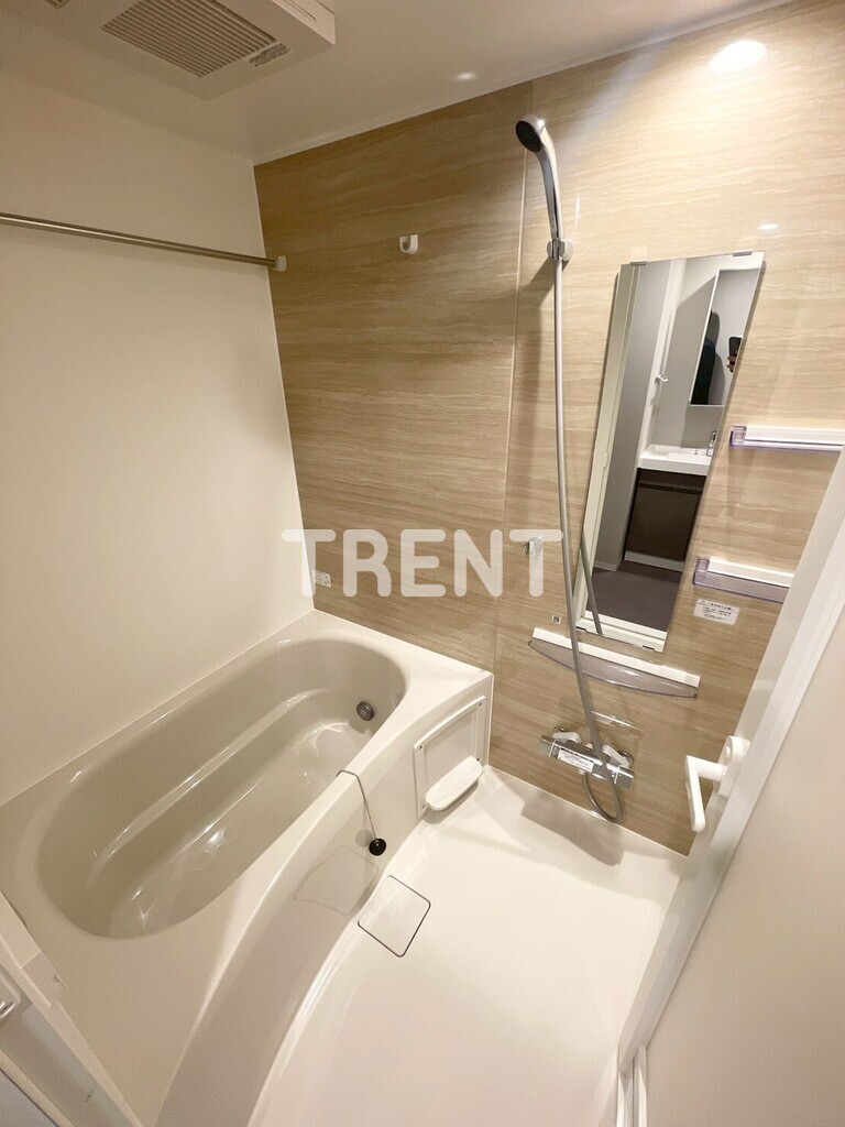 コンフォリアリヴ渋谷本町-301