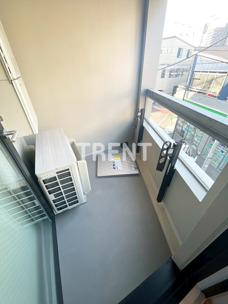 コンフォリアリヴ渋谷本町-301