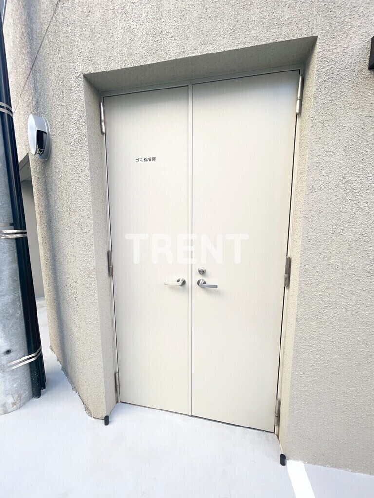 コンフォリアリヴ渋谷本町-302