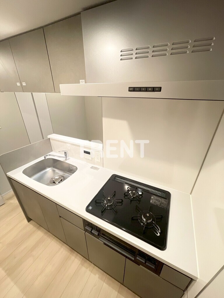 コンフォリアリヴ渋谷本町-302