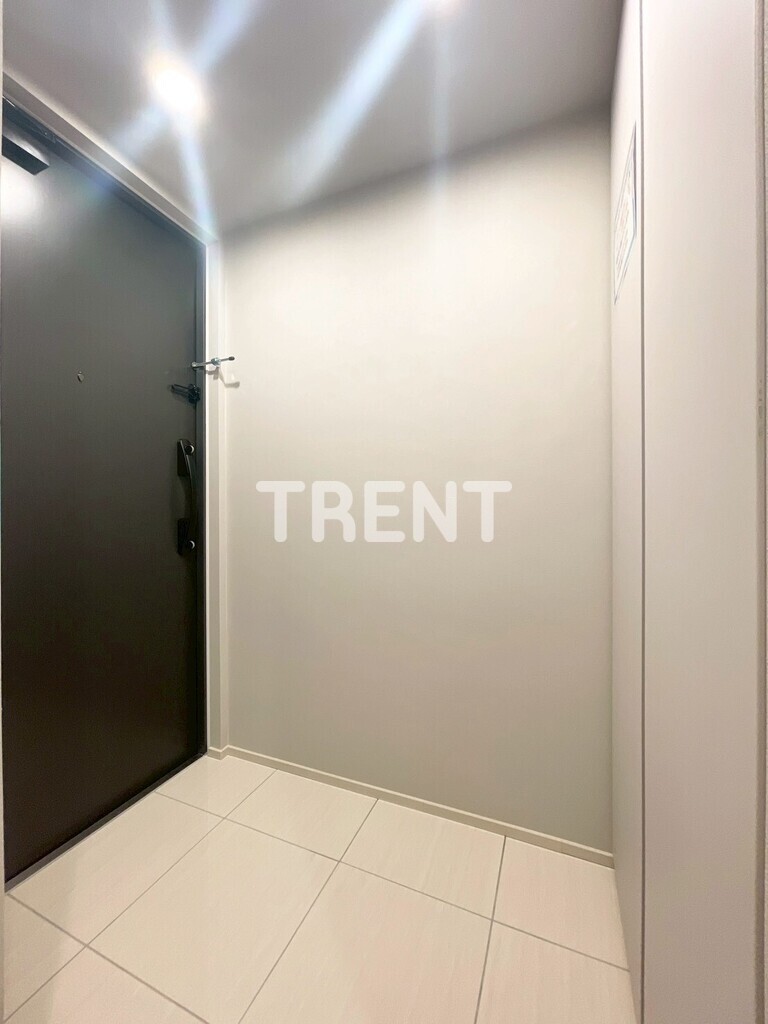 コンフォリアリヴ渋谷本町-303