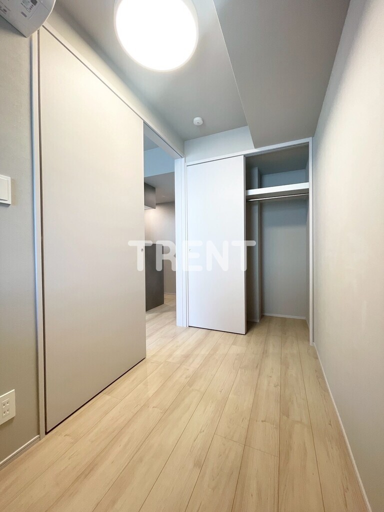 コンフォリアリヴ渋谷本町-303