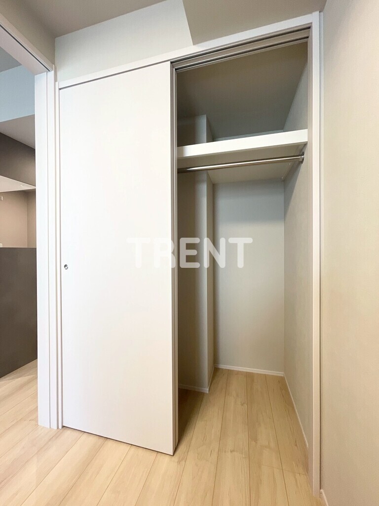 コンフォリアリヴ渋谷本町-303