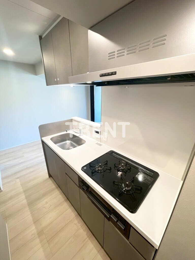 コンフォリアリヴ渋谷本町-304