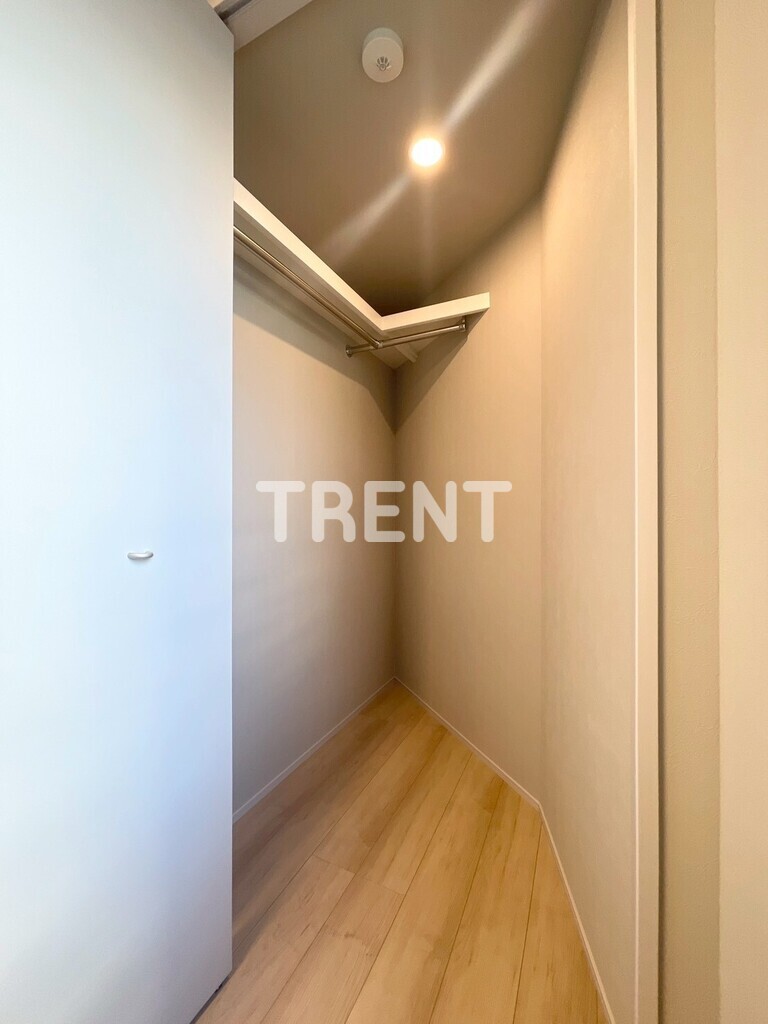 コンフォリアリヴ渋谷本町-304