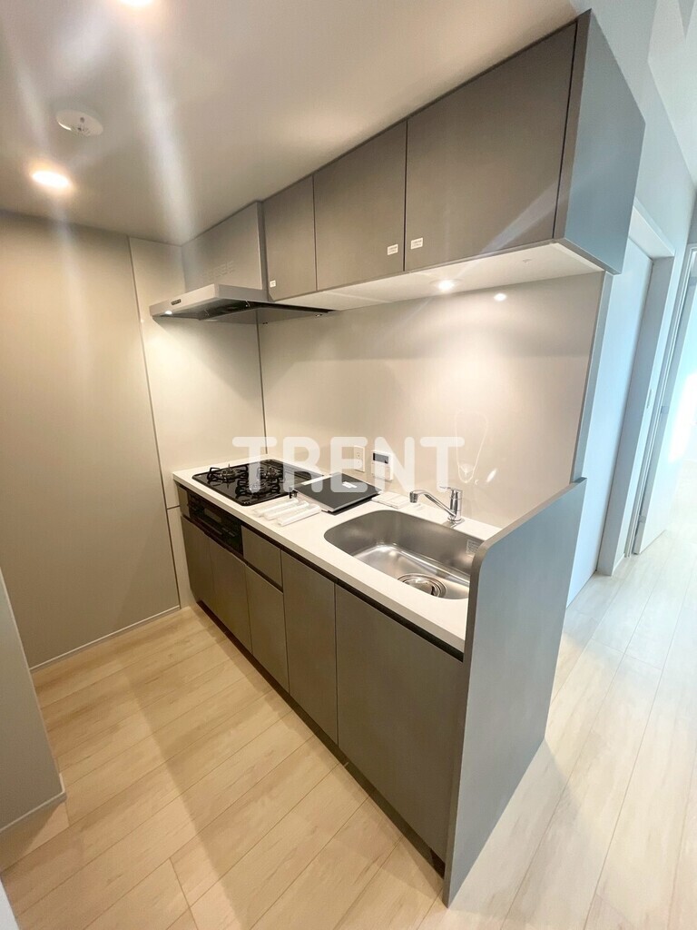 コンフォリアリヴ渋谷本町-306