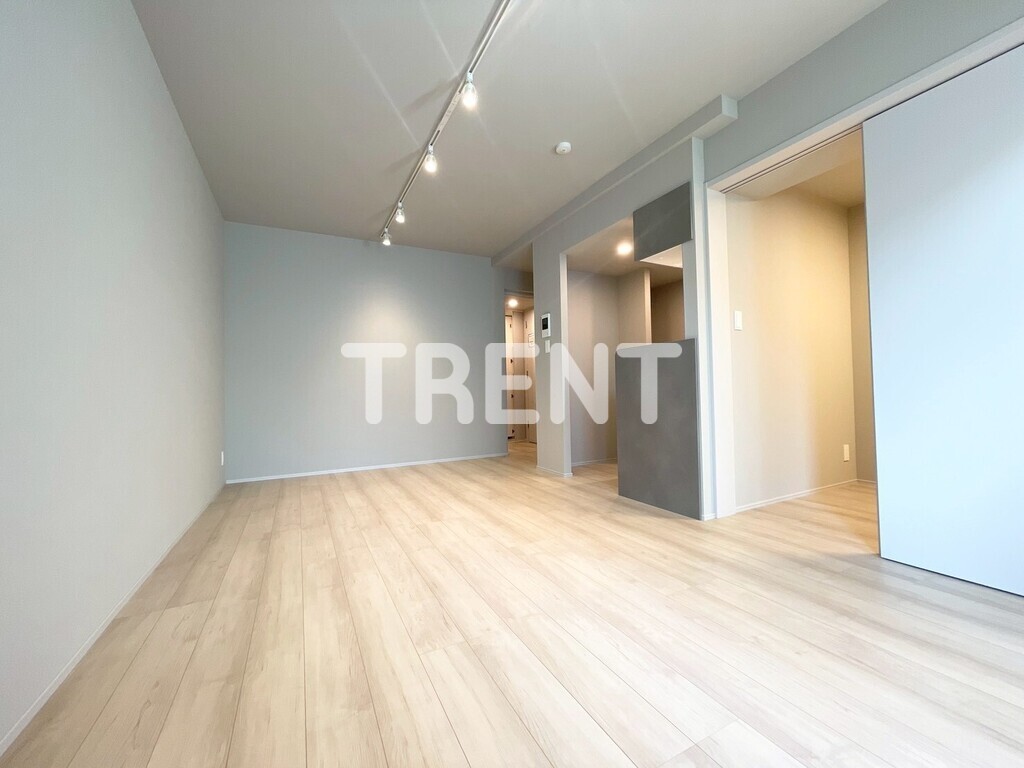 コンフォリアリヴ渋谷本町-306