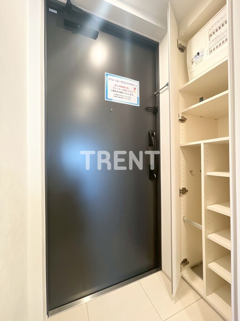 コンフォリアリヴ渋谷本町-401