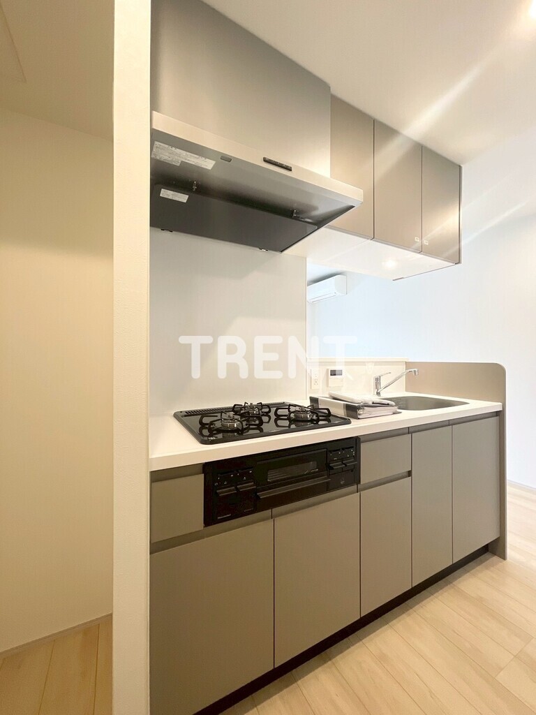 コンフォリアリヴ渋谷本町-401