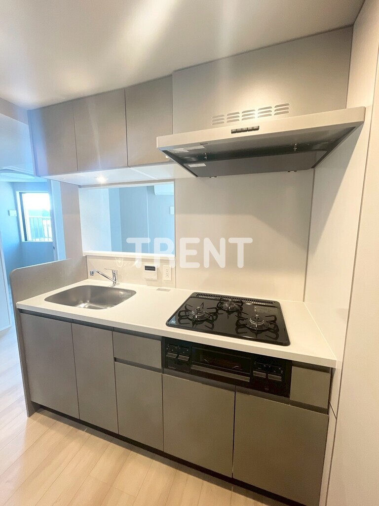 コンフォリアリヴ渋谷本町-501