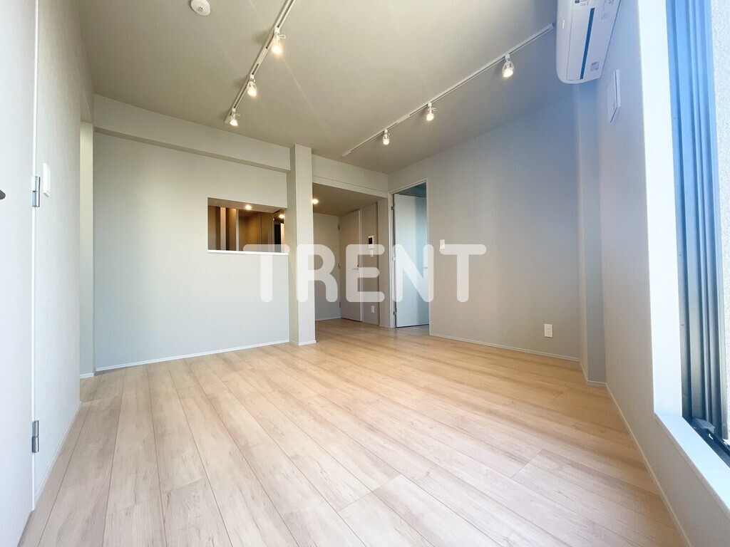 コンフォリアリヴ渋谷本町-501