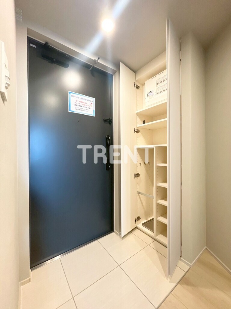 コンフォリアリヴ渋谷本町-503