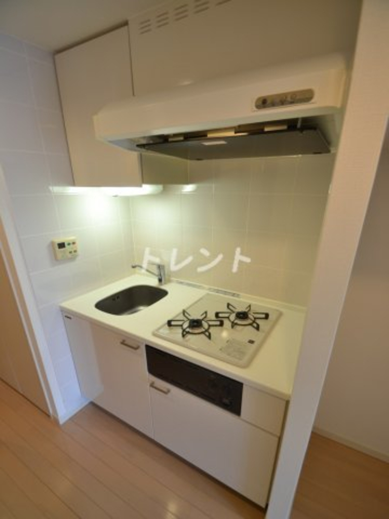 KDXレジデンス西新宿-702