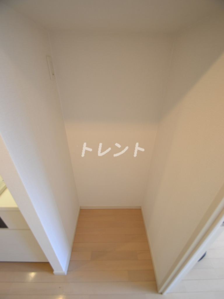 KDXレジデンス西新宿-702