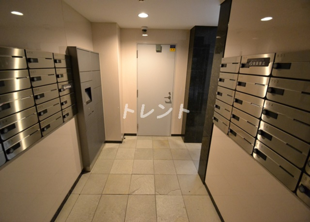 KDXレジデンス西新宿-702